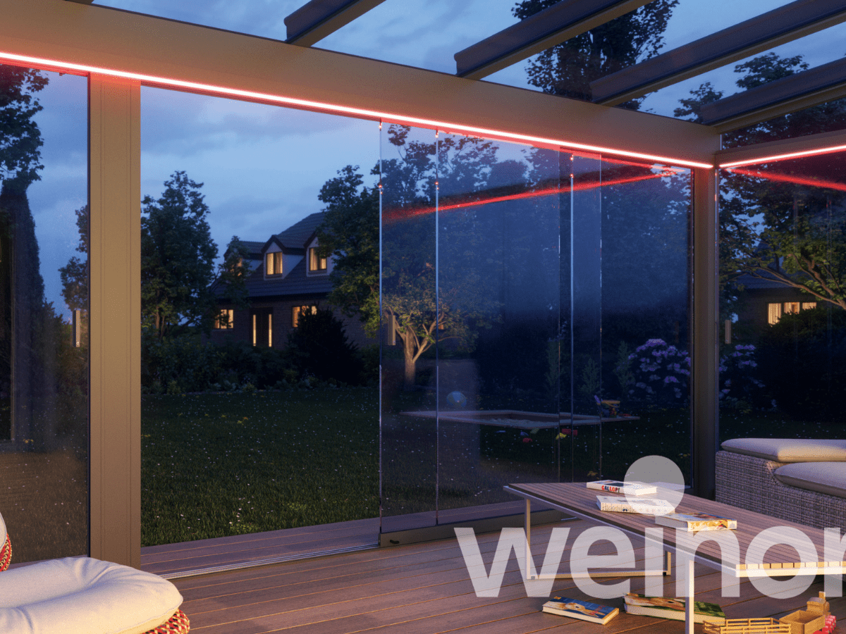 weinor Terrazza Originale patio roof at dusk with LED lights integrated into structure