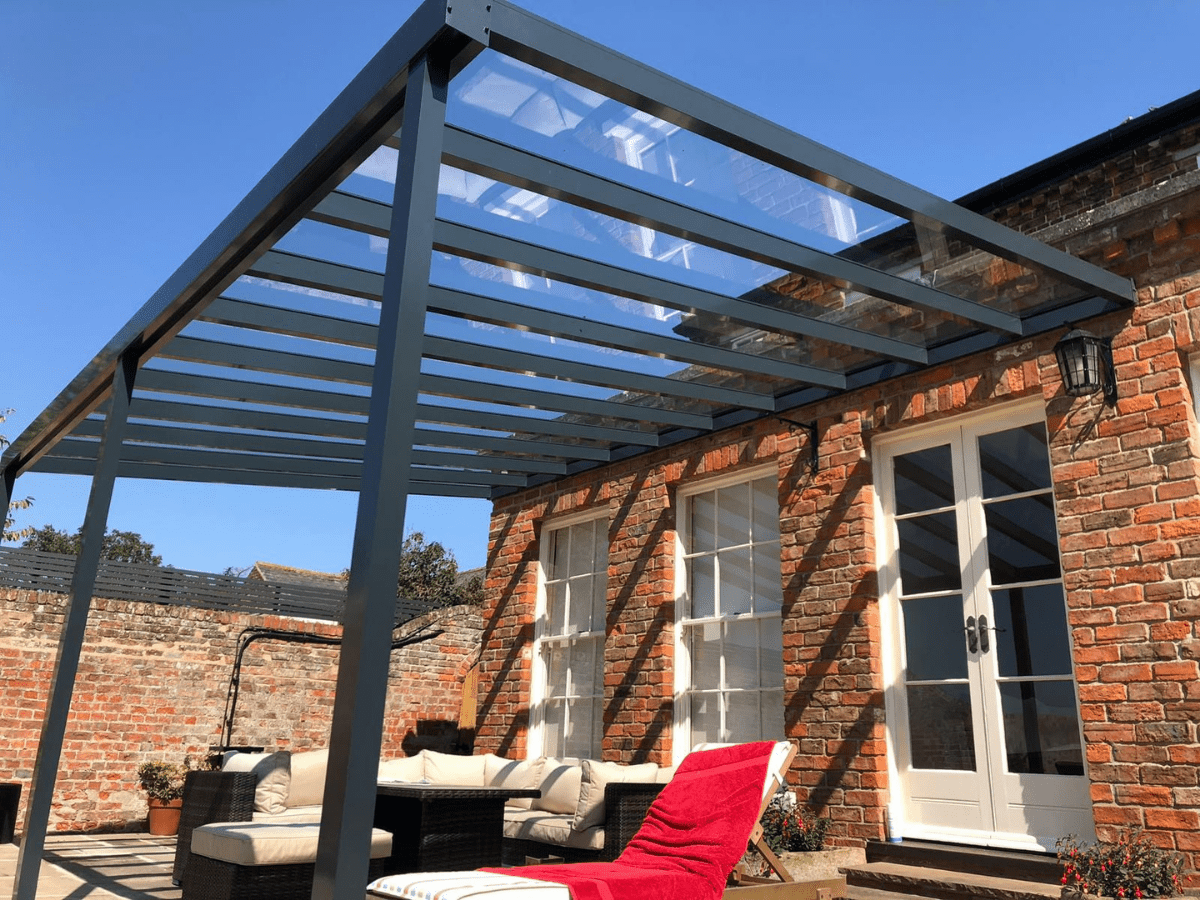Milwood Simplicity Xtra glass roof veranda cover