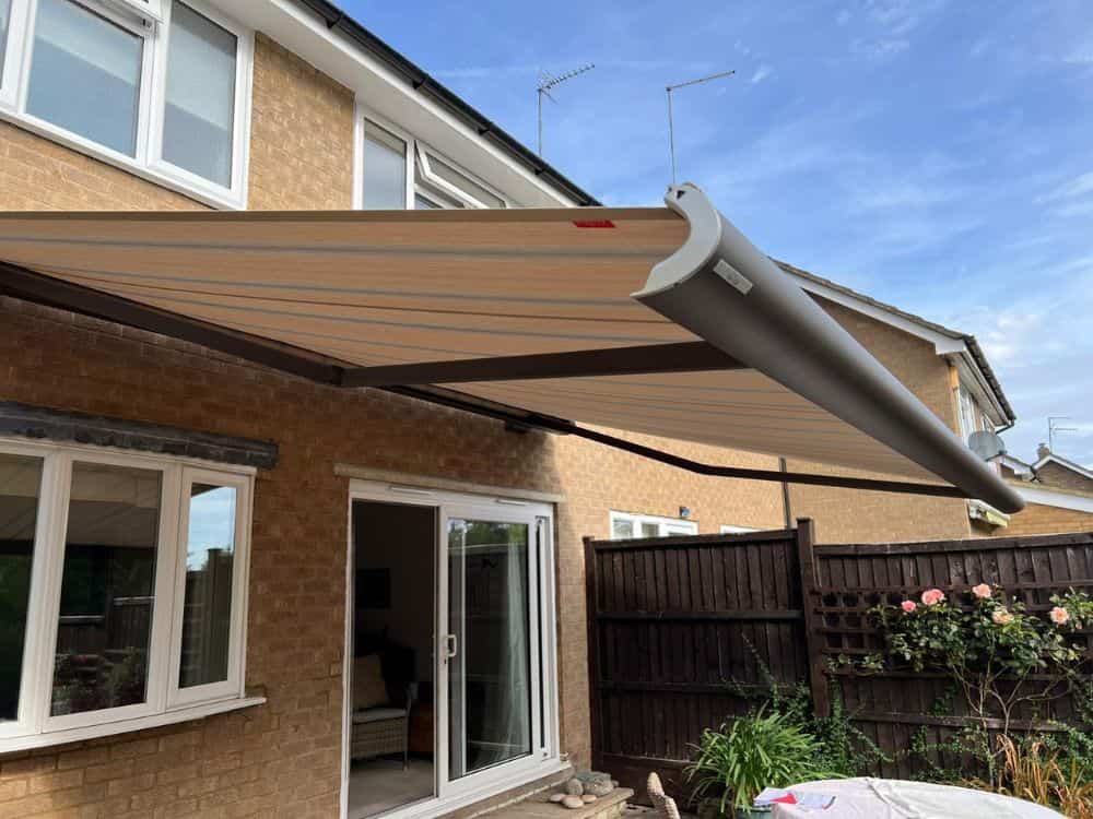 weinor Semina Life canopy, 5m wide x 3.5m with remote control