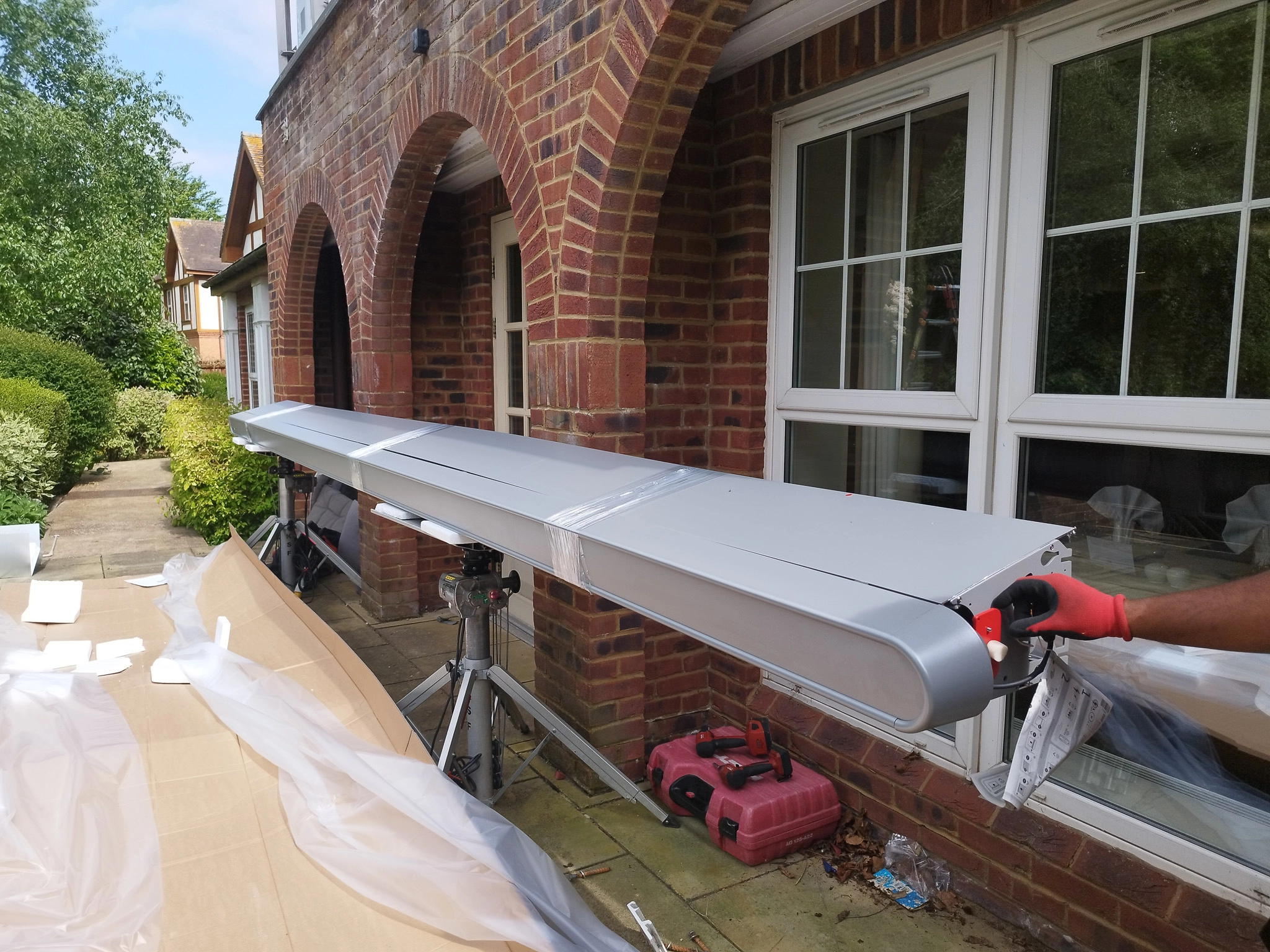 Unboxed MX-1 6-meter awning ready for installation